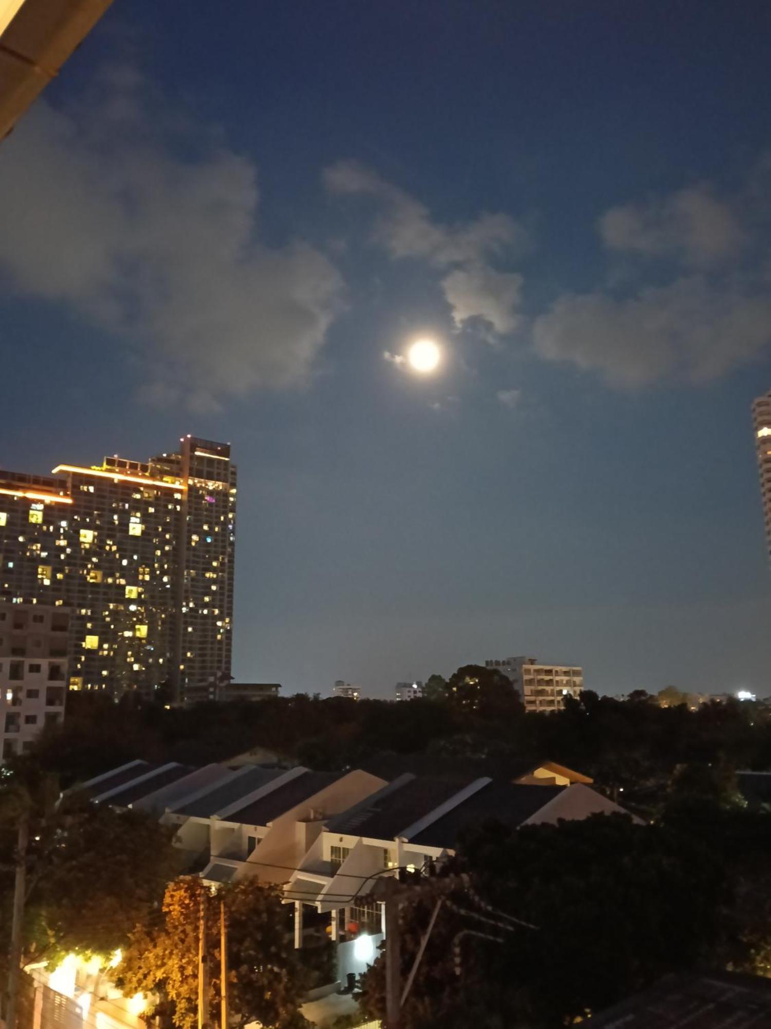 Mandala Beach Villa Jomtiean Jomtien Exterior foto